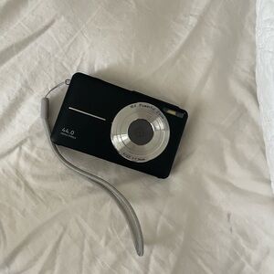 Digital Camera